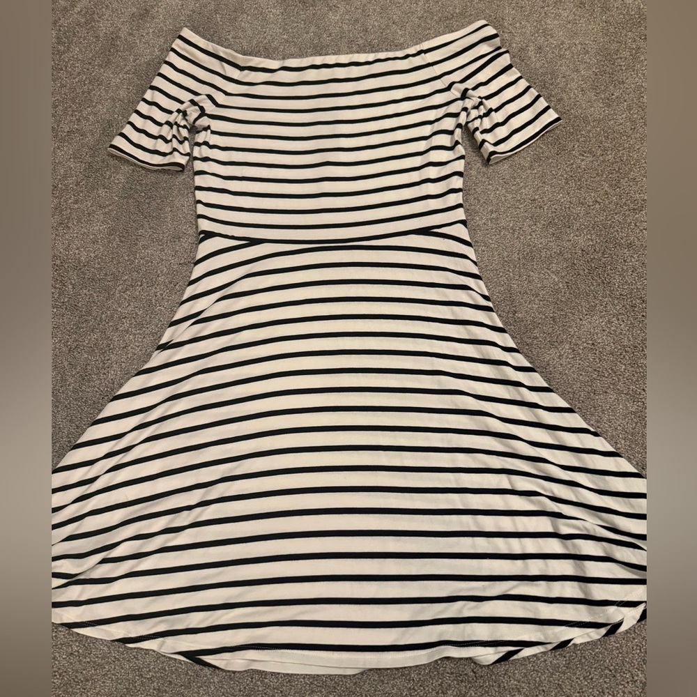 White House Black Market Off-Shoulder Striped Dress